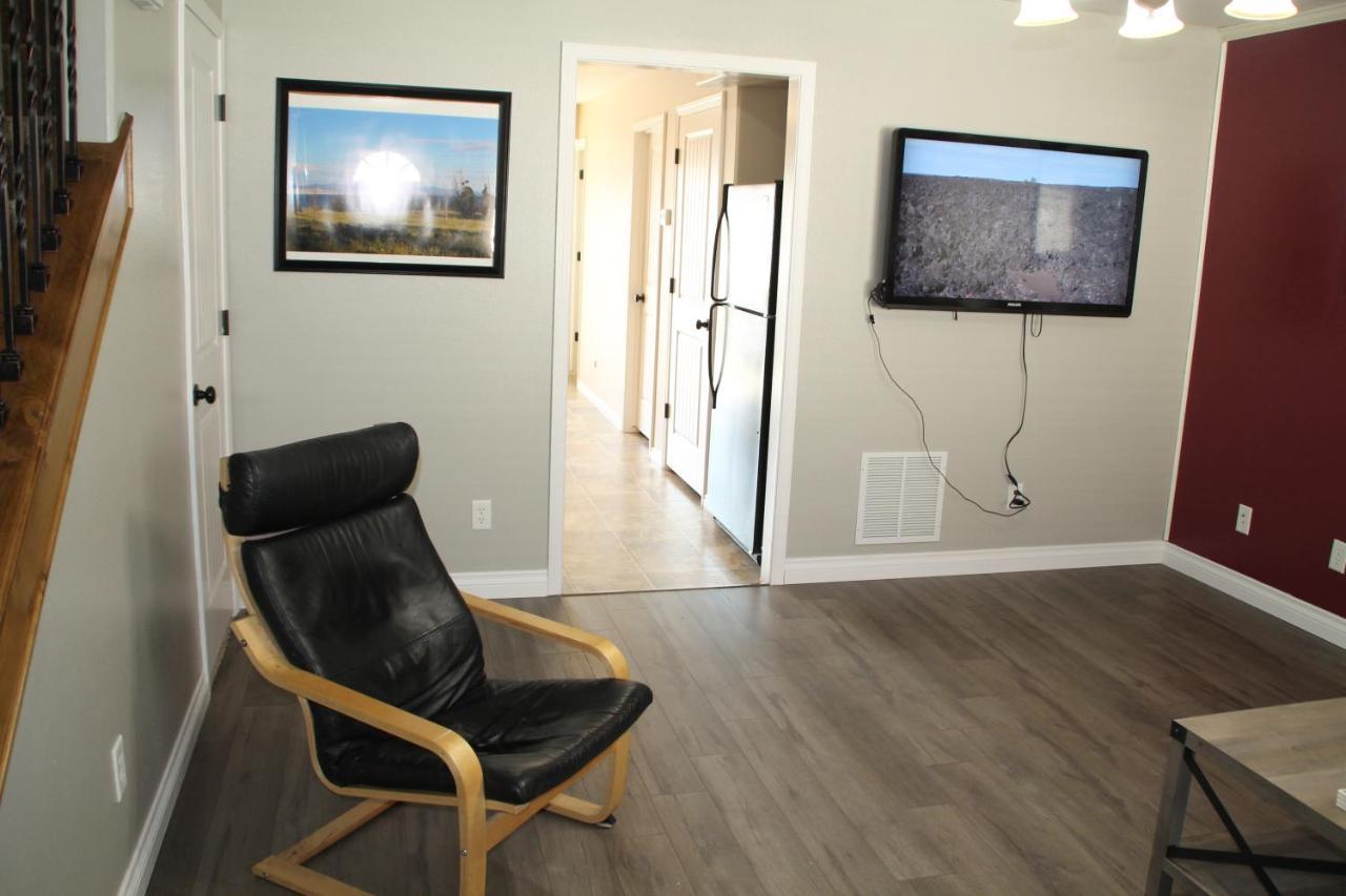 3 Queen Beds, 1 Twin Bed, 2 Rooms, 1 And A Half Bath, Self Check-In, Flexcation Equipped Idaho Falls Esterno foto
