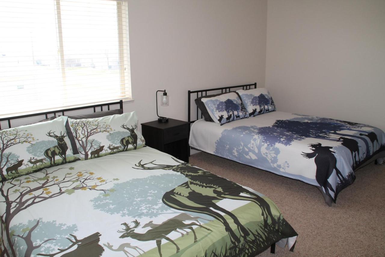 3 Queen Beds, 1 Twin Bed, 2 Rooms, 1 And A Half Bath, Self Check-In, Flexcation Equipped Idaho Falls Esterno foto
